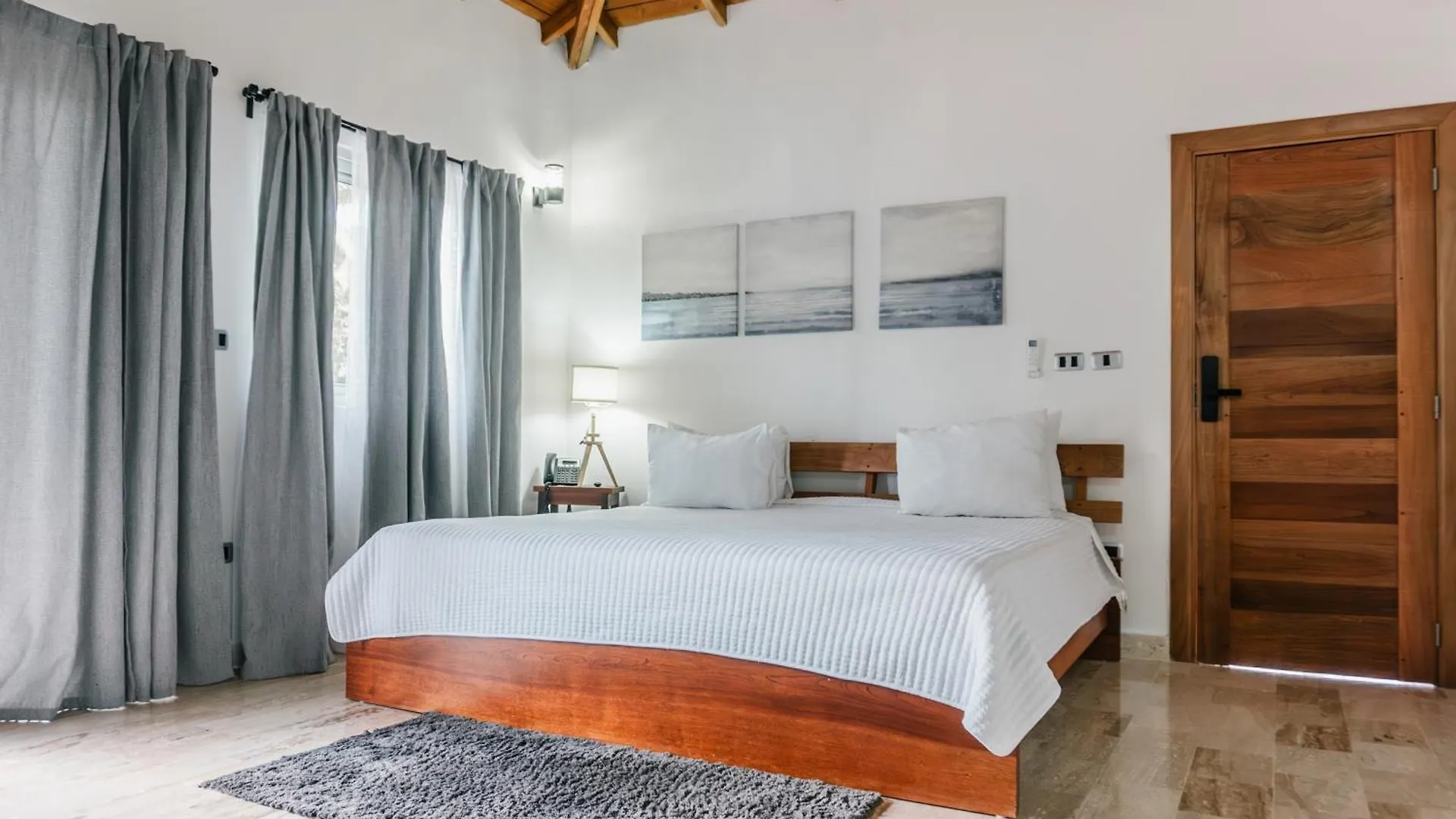 Villa Anyelina Hotel Boutique Санчес 0*,  Доминиканская Республика